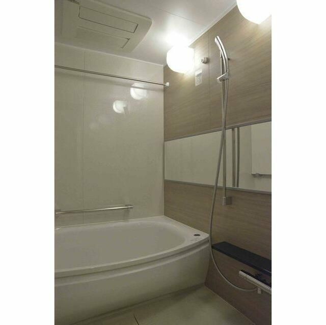 バス・シャワールーム　日々の疲れを癒すお風呂付です