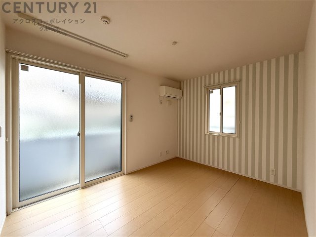 居室・リビング　２面採光で明るいお部屋です♪