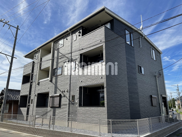 建物外観　オートロック完備です。