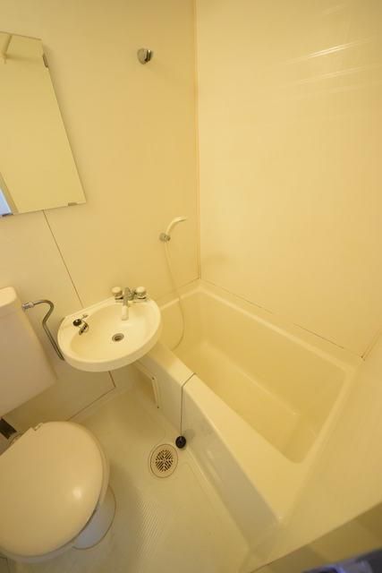 バス・シャワールーム　バス