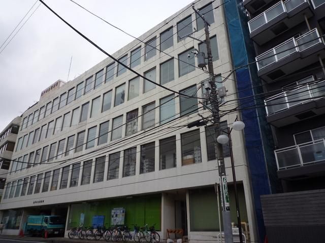 図書館　市立図書館（図書館）まで450m