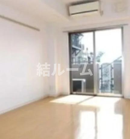 居室・リビング　別号室参考写真