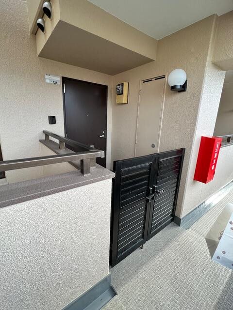 セキュリティ　玄関　※別号室参考写真