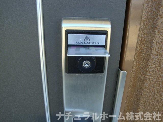 玄関　カードキー