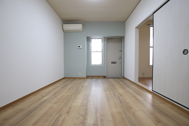 居室・リビング　※エアコンは残置物となります