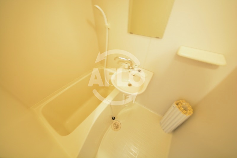 バス・シャワールーム　オーキッドコート玉造　風呂