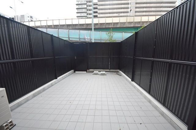 バルコニー　※1回のバルコニーです