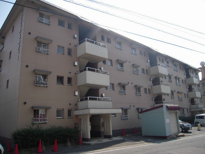 建物外観　室内小型犬・ネコ飼育相談可能