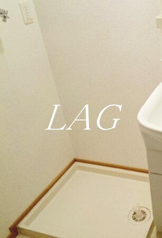 その他設備　室内洗濯機置場になります。