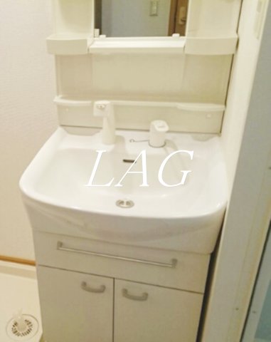 洗面設備　洗面台です。
