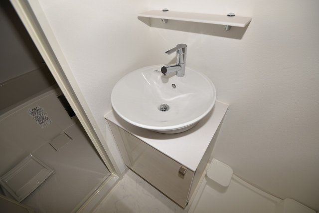 洗面設備　コンパクトで使いやすい洗面所