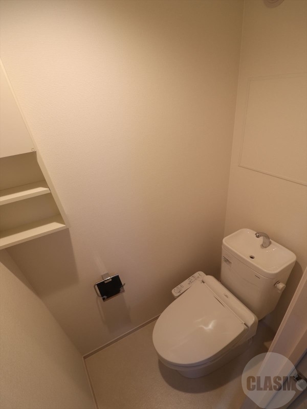 トイレ　温水洗浄便座