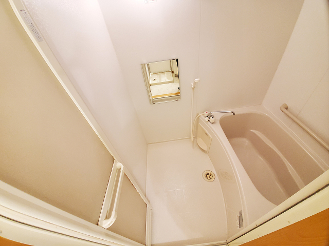 バス・シャワールーム　※他室写真～現況優先