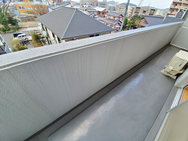 バルコニー　※他室写真～現況優先