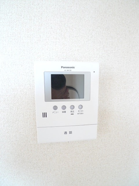 セキュリティ　モニター付きインターホン！