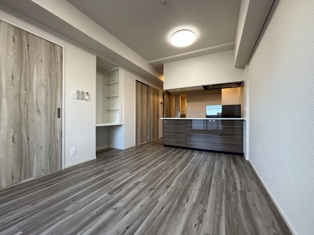 居室・リビング　11.8帖のLDK【ライブカーサ文京千石プレミア】