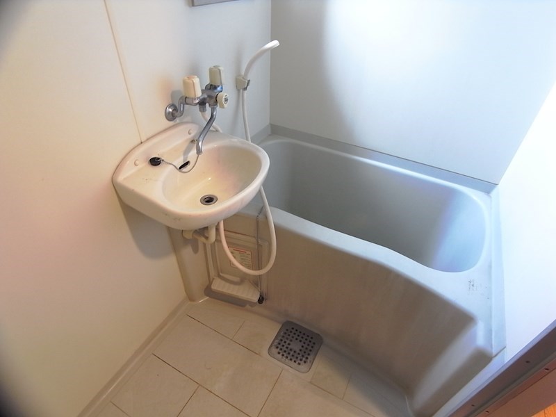 バス・シャワールーム　浴室です