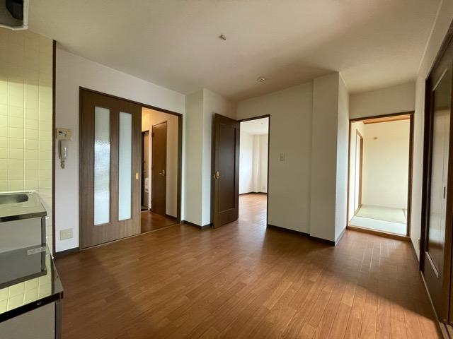 居室・リビング　★綺麗にリフォームされています★