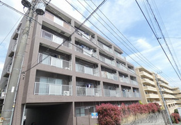 建物外観　敷金礼金無し　外観は落ち着いています