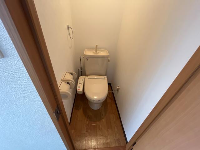 トイレ　シャワー付トイレ