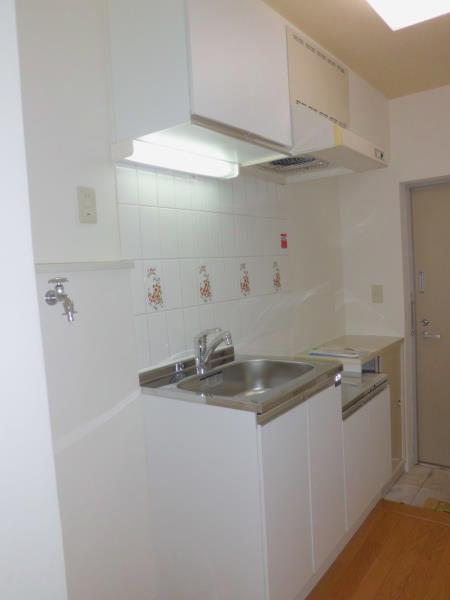 居室・リビング　こちらのリビングで趣味の時間をお楽しみください