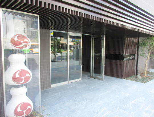 エントランス　トラディティオ門前仲町
