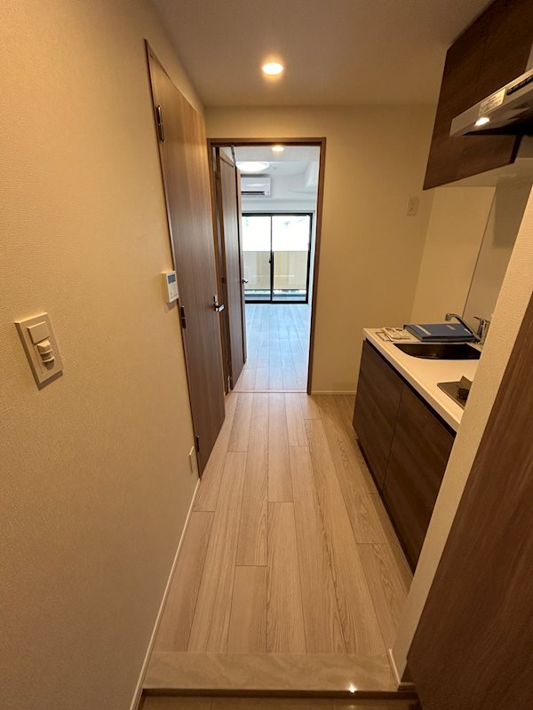 玄関　※参考写真