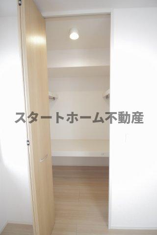 収納　たっぷりとした収納スペースです