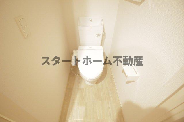 トイレ　落ち着いたトイレです