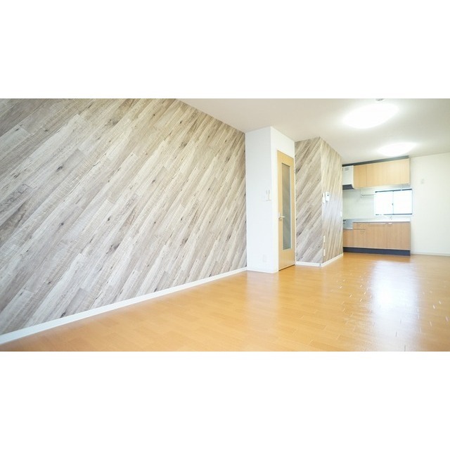 居室・リビング　リビング（同仕様タイプ）