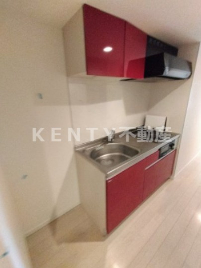 キッチン　コンパクトなキッチンで掃除もラクラク