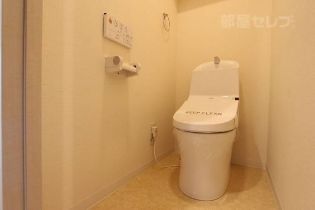 トイレ　ゆったりできるトイレット空間。