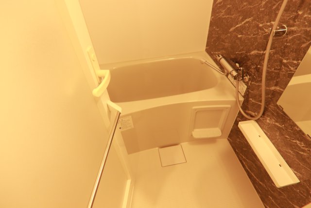 バス・シャワールーム　別室の参考写真です。※現況優先