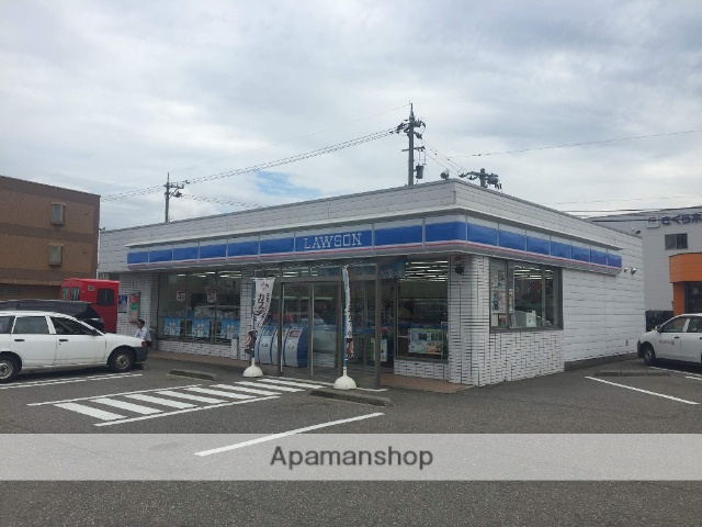 コンビニ　ローソン（コンビニ）まで5m