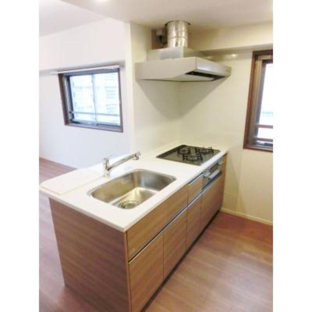 キッチン　※写真は同タイプ住戸です。