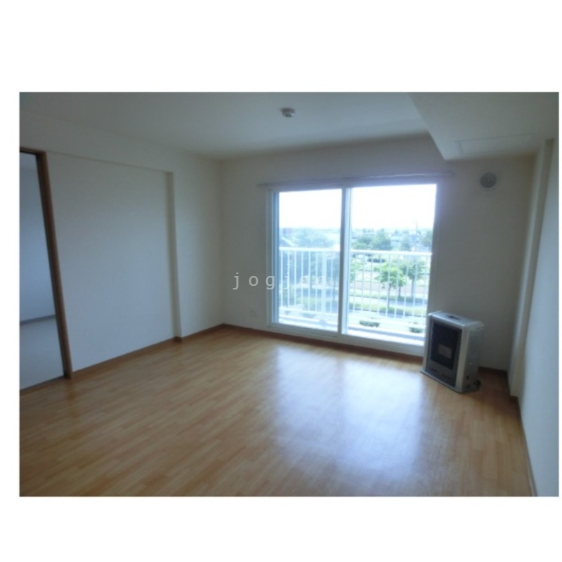 居室・リビング　南向きリビング★