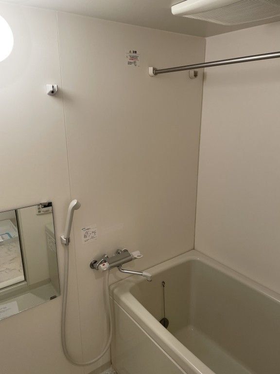 バス・シャワールーム　浴室