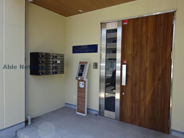 エントランス　エントランス部分