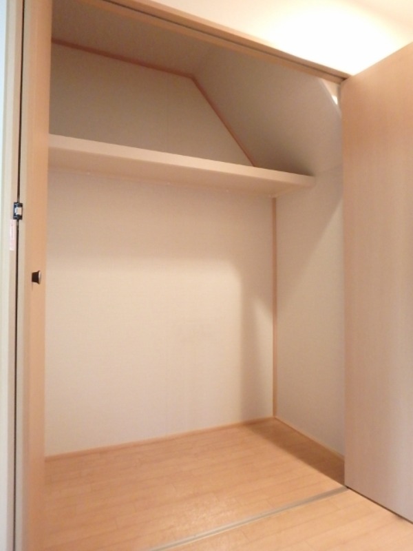 収納　図面と現状に相違がある場合には現状を優先