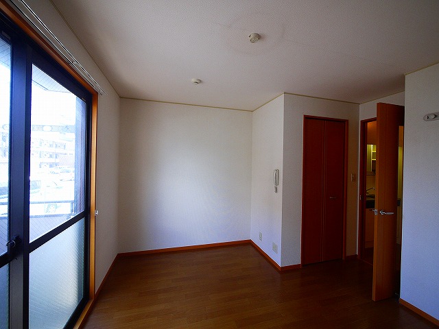 居室・リビング　使いやすいリビングです