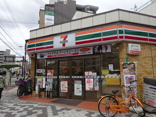 コンビニ　セブンーイレブン大阪中道３丁目店（コンビニ）まで132m