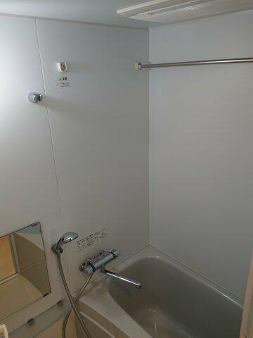 バス・シャワールーム　?