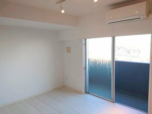 居室・リビング　?