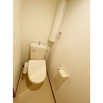 トイレ　【南向きの広々リビング♪】