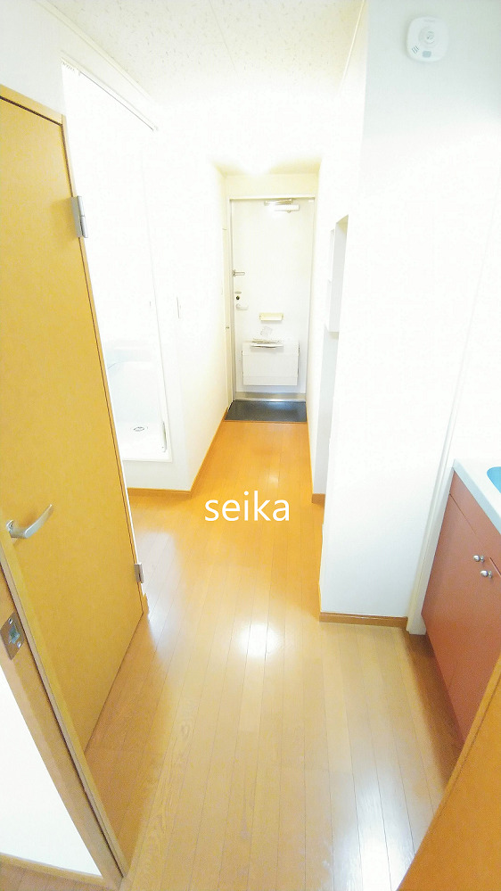 玄関　１階の参考写真