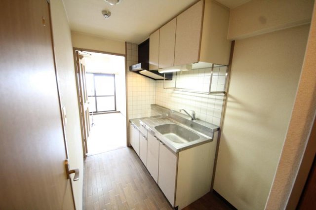 キッチン　キッチンでお料理をお楽しみください