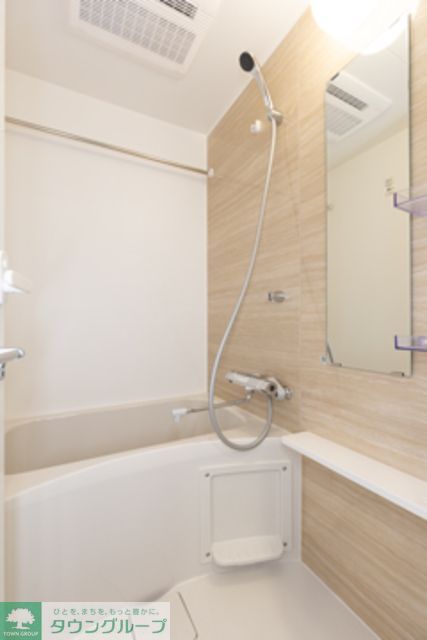 バス・シャワールーム　※写真は同タイプ住戸です。