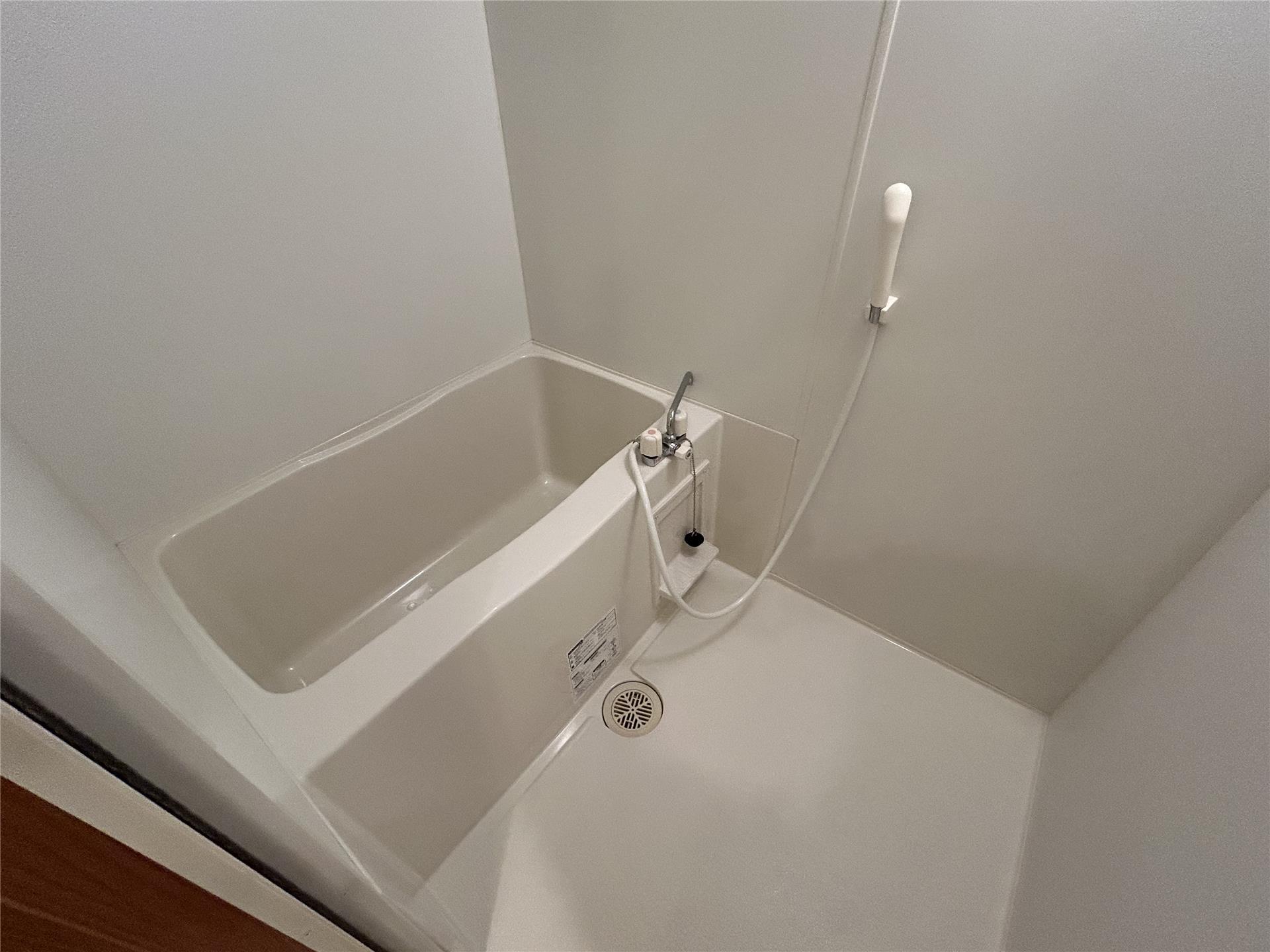 バス・シャワールーム　シーザリオ・みらい203　1K　横須賀市鷹取1丁目