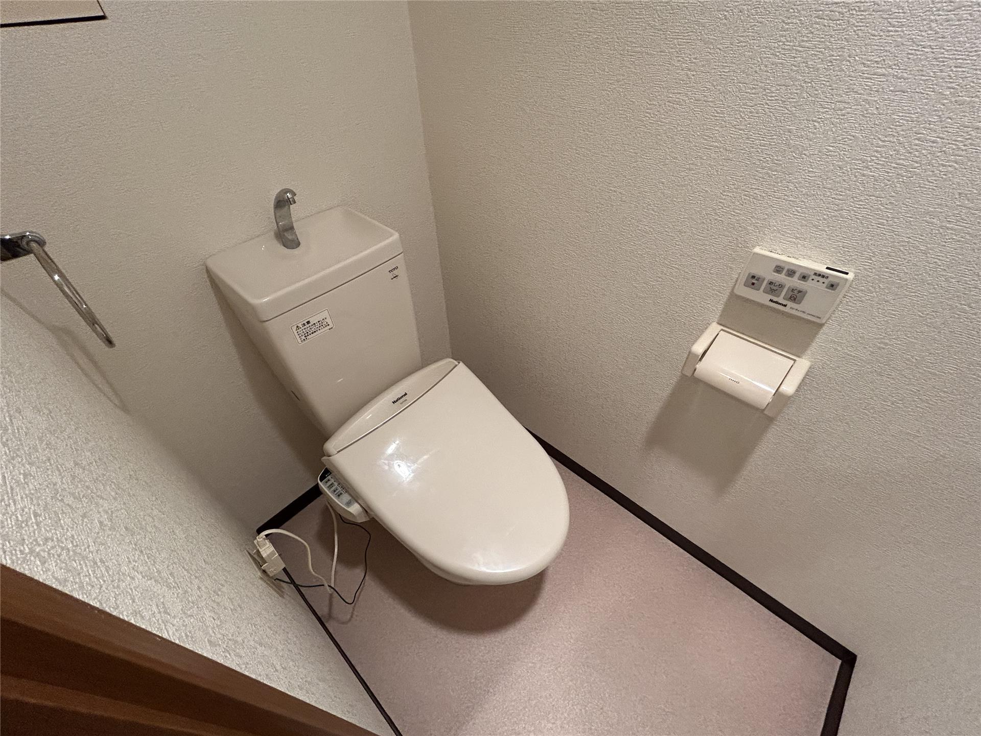 トイレ　シーザリオ・みらい203　1K　横須賀市鷹取1丁目