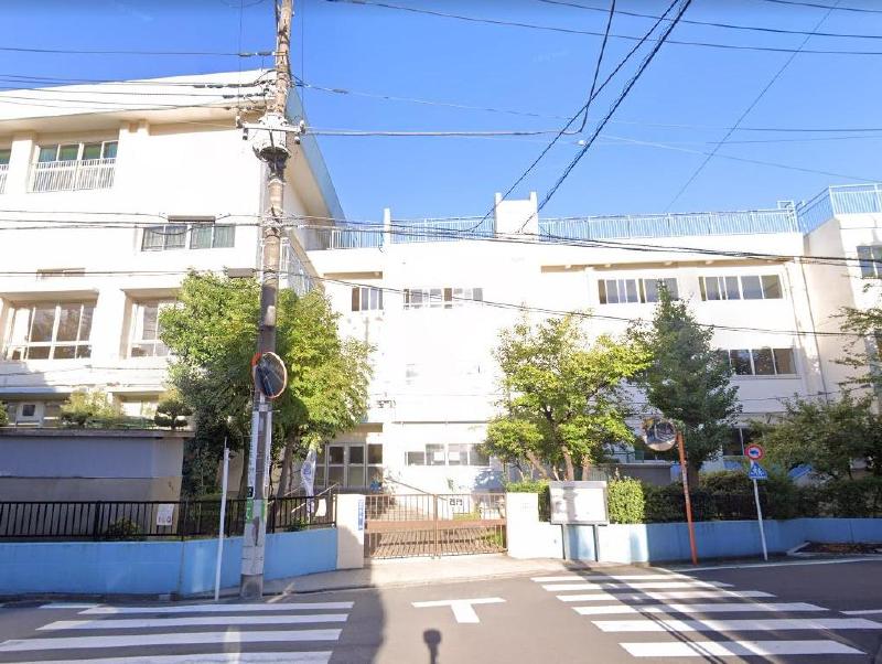 小学校　葛飾区立亀青小学校（小学校）まで550m